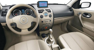 
Dcouvrez l'intrieur de la Renault Megane 2 (2005).
 